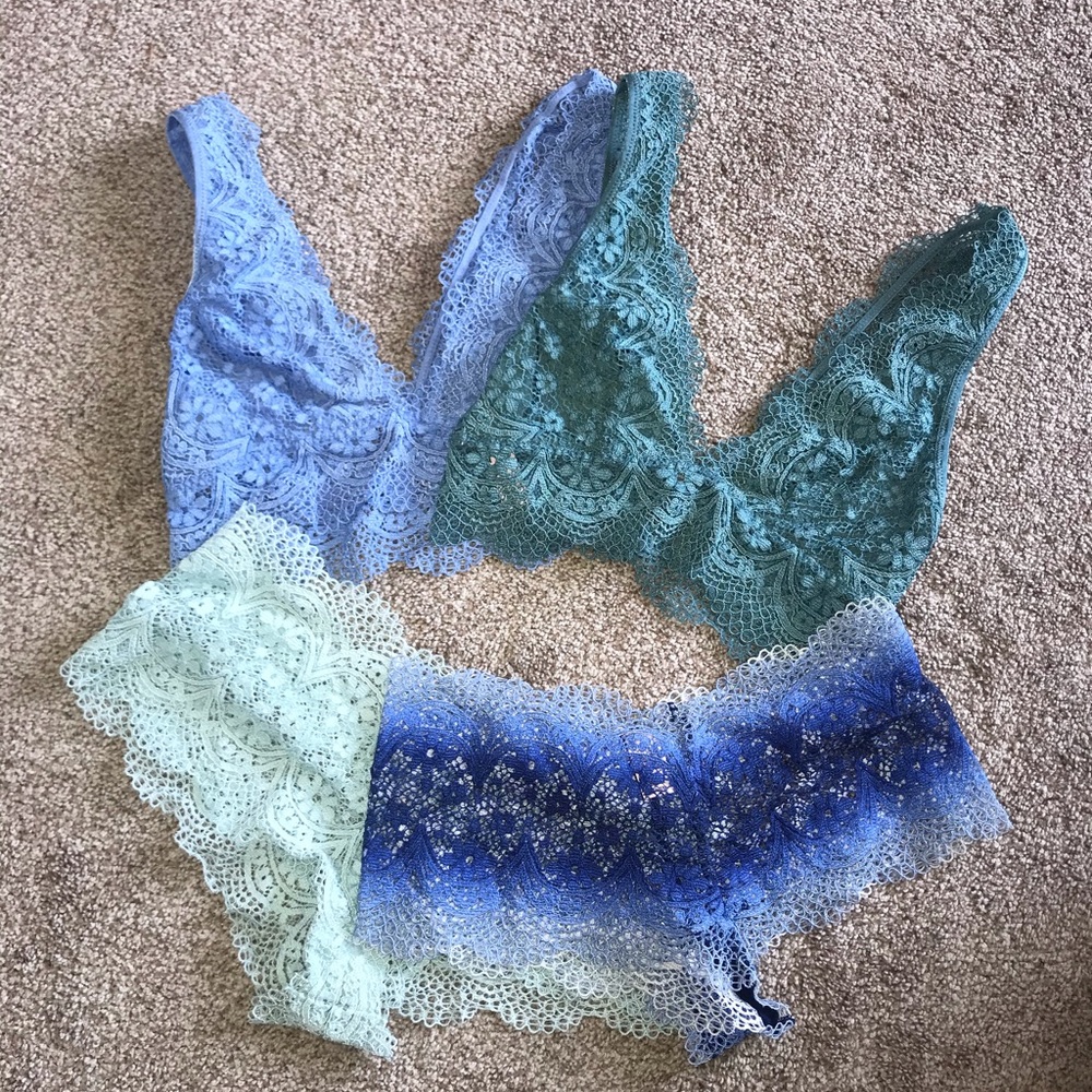 VS INTIMATES LACE SET